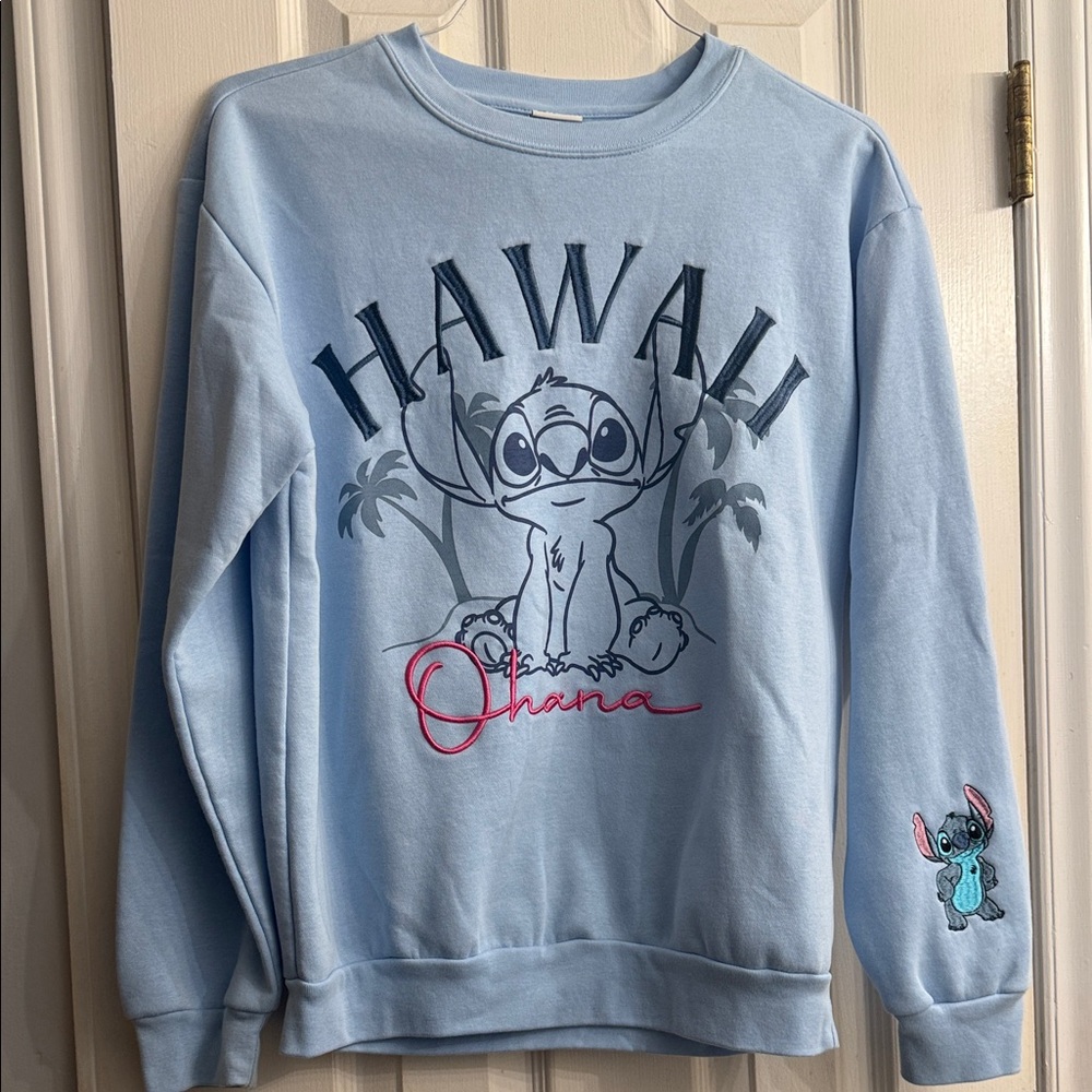 Stitch Juniors Disney Blue  Hawaii Sweatshirt size L
